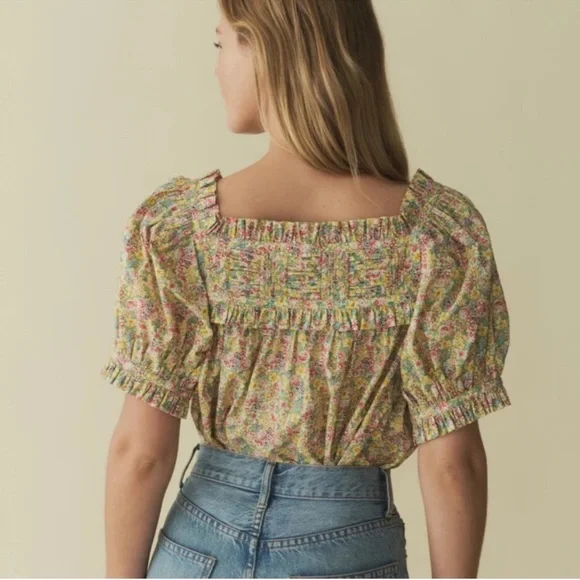 Doen Dôen Farley Floral Smocked Women's Top size M liberty fabric - Picture 2 of 6